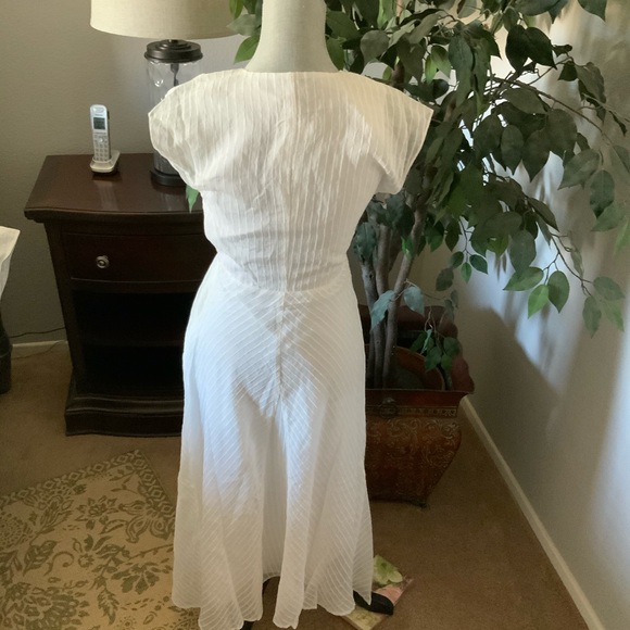Joie Shaeryl Midi Dress - Picture 7 of 8